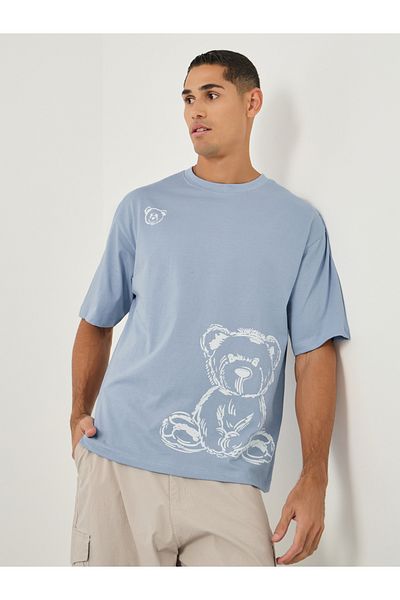 Styli Men Graphic Print Shirt Sleeve Oversized T-Shirt