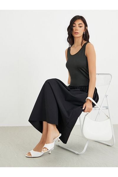 Styli Solid Sleeveless A-Line Midi Dress