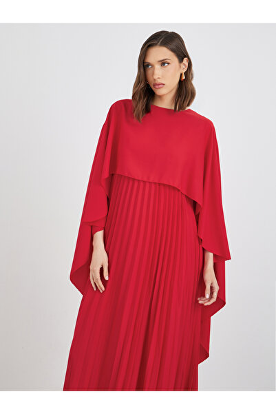 Take Two By Styli Solid Cape Sleeve Pleated Detail Maxi Dress