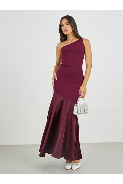 Styli Solid One Shoulder Mermaid Hem Maxi Dress