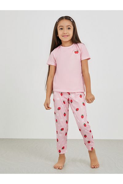 Styli Graphic Print Short Sleeve T-Shirt and Pyjama Set