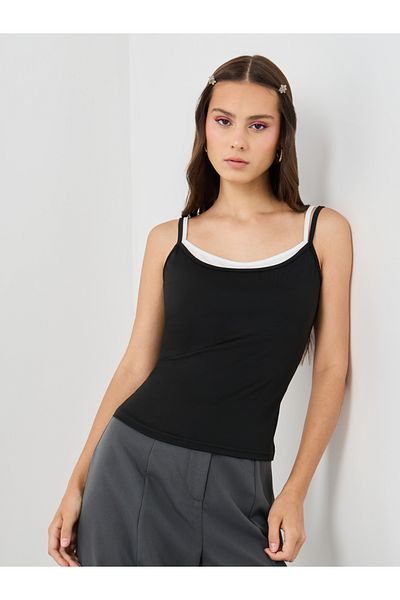 Styli Solid Contrast Neckline Strappy Cami Top