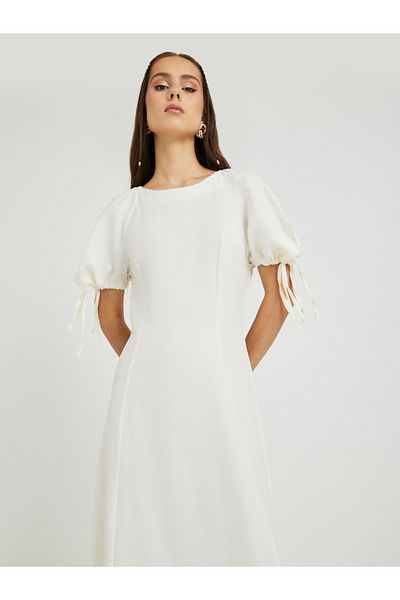 Styli Solid Puff Sleeves Round Neck A-Line Maxi Dress