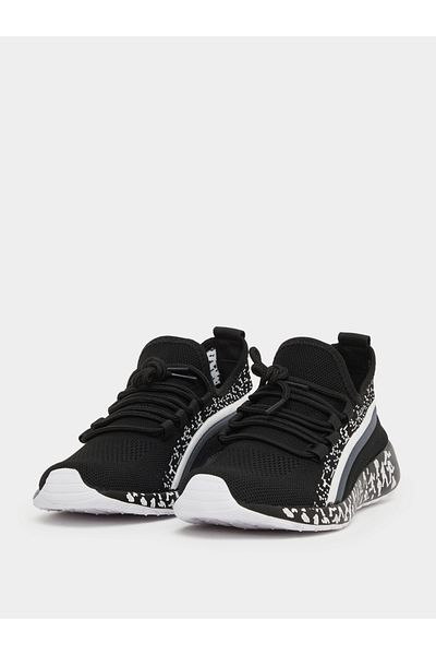 Styli Textured Mesh Lace Up Sneakers