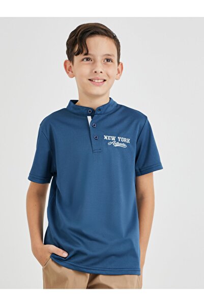 Styli Embroidered Mandarin Collar Short Sleeve T-Shirt