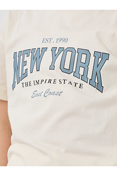 Styli Slogan Print T-Shirt and Wide Leg Joggers Set