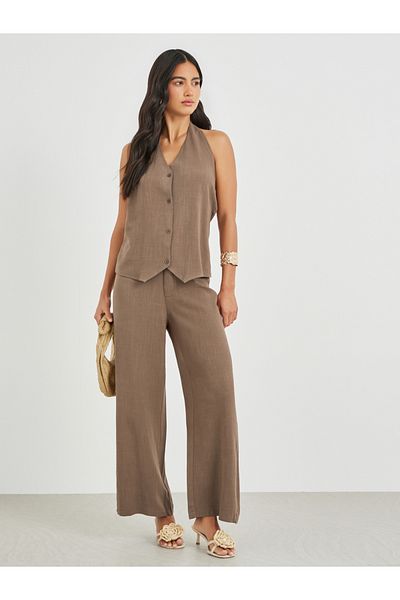 Styli Solid Mid Rise Wide Leg Pants