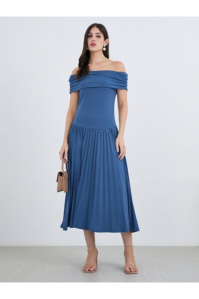 Styli Solid Off Shoulder Gathered Detail A-Line Midi Dress