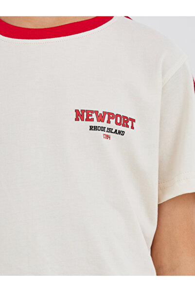 Styli Slogan Print T-Shirt and Shorts Set