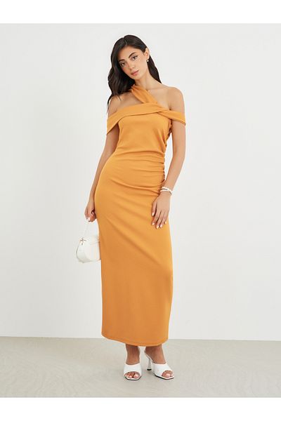 Styli Solid Asymmetric Neckline Bodycon Maxi Dress