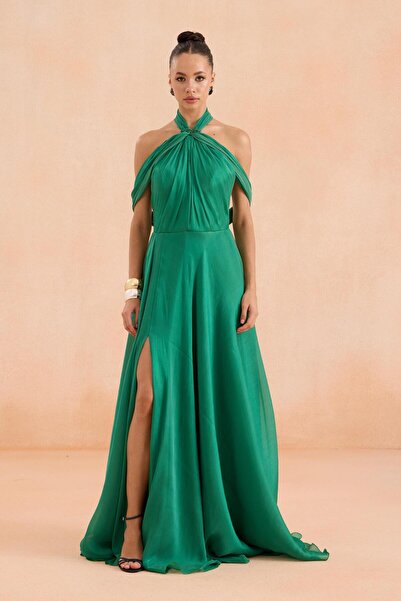 Carmen Yeşil Sırt Dekolteli Yırtmaçlı Şifon Abiye Elbise