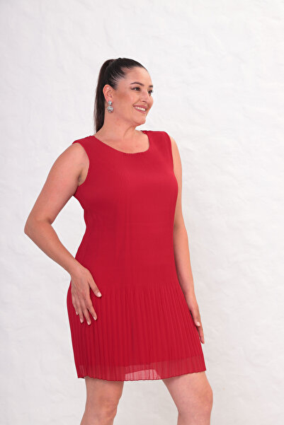 Shahiqa Büyük Beden Kolsuz Piliseli Şifon Elbise