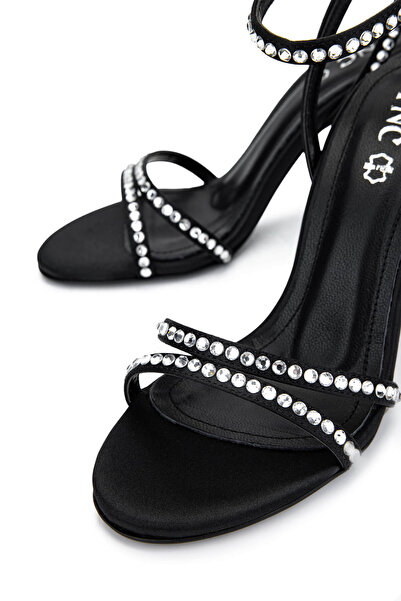 Tamer Tanca Kadın Vegan Siyah Topuklu Ayakkabı