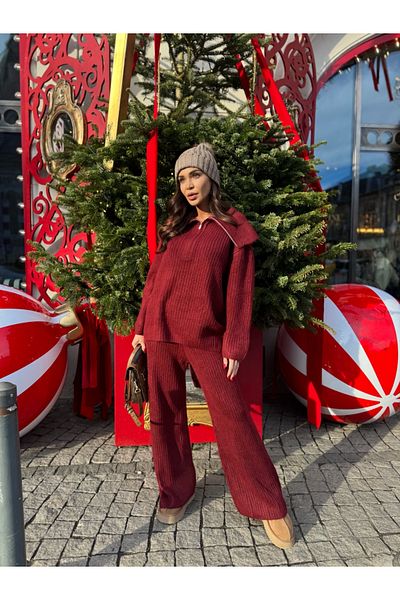 Atmosphere Fashion Burgundy knit suit