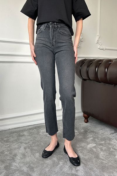 MAGARDE Smoked Boyfit Jeans - Cut Leg Model