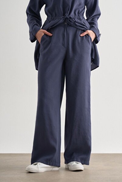 Mizalle Lacivert Rahat Kesim Geniş Paçalı Modal Pantolon