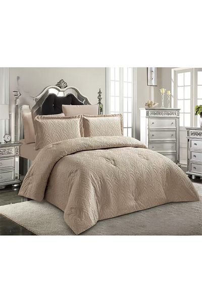 miral A double bed sheet with a luxurious royal embroidered design to add elegance to your room decor, made of microfiber, size 240*260 cm