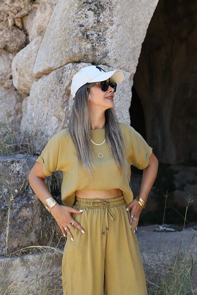 bytugcekaya Σετ παντελόνι μπλούζα με κοντομάνικο Olive