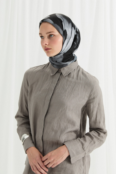 cs camellia scarf Lotus Pattern Soft Scarf - Black