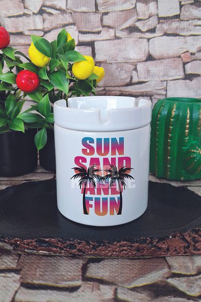 giftkonsept Sun Sand and Fun Summer Themed Printed Ceramic Lid Odorless Ashtray