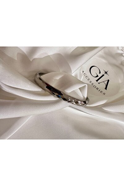 GİAccs. سوار مشبك مائل