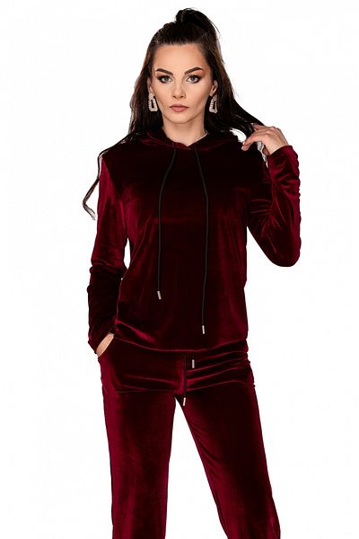 Atmosphere Fashion Burgundy velvet tracksuit
