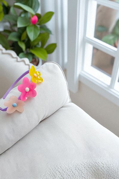 AYMETA Children's Flower Figured Crown in Bright Colors