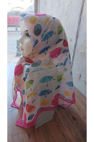 Nilbutik Girl's Pink Strawberry Themed Cotton Children's Scarf 80*80cm