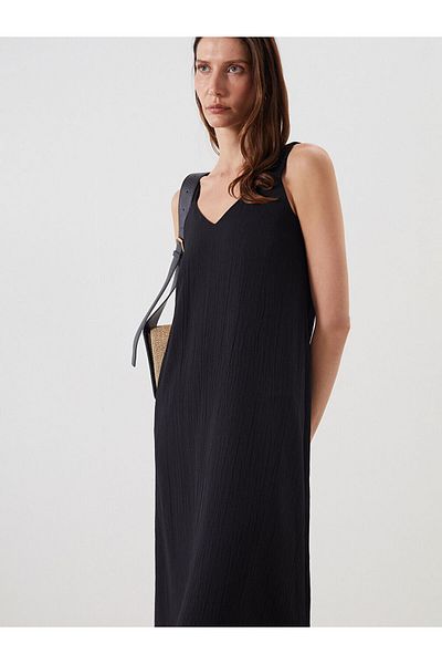 LC Waikiki Black V-Neck Textured Strap A-Line Dress