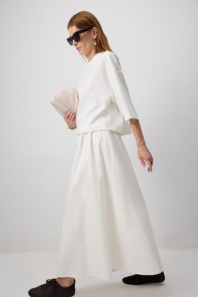 Touché Privé Pleated Skirt