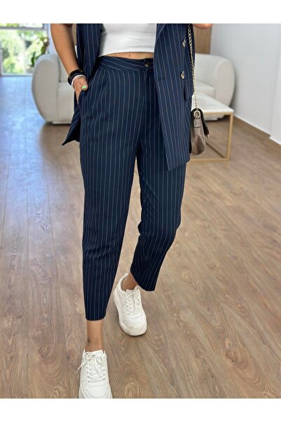 Trend Marfa Set vestă și pantaloni din material textil, cu dungi