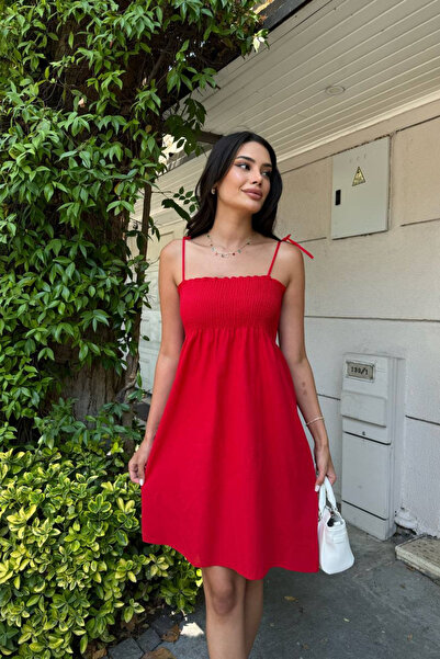 oshebu Kırmızı – Pamuklu Kısa Yazlık Kadın Elbise – Omuzdan Bağlamalı Askılı Büzgülü