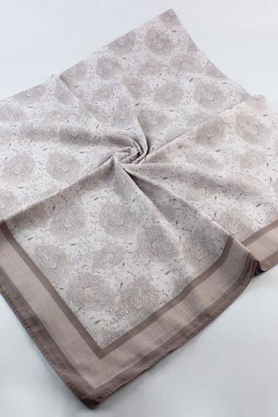 Valino 120x120 Ethnic Pattern Μεγάλο Μαντίλι Βαμβακερό Μαντίλι Μεγάλο Μέγεθος Φύλλο Μπεζ
