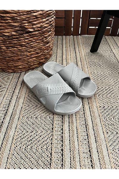 Behtah Kundura Men's Anti-Slip Sole Balcony Bathroom Garden Pool Slippers Military Service