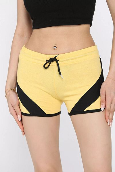 GÜLSELİ Mini pantaloni scurți imprimați pentru femei cu dungi galbene