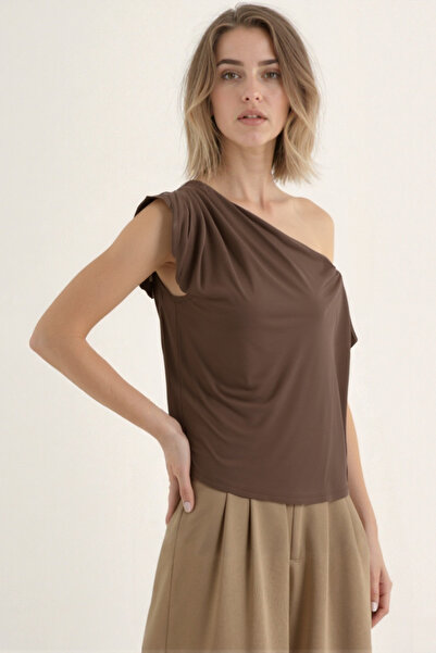 Vitrin One Shoulder Gather Detailed Blouse