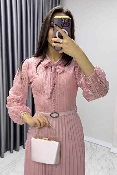 thezkscom Pink Halter Lace Detail Pleated Evening Dress