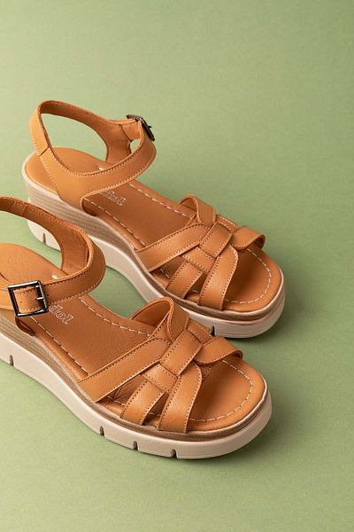 Gondol Genuine Leather Wedge Heeled Daily Sandals Mlk.5501 Tan