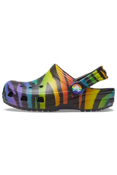 Crocs Saboti Crocs Kids' Classic Seasonal Print Clog 22-23 EU - C6 US Negru - Black/Multi