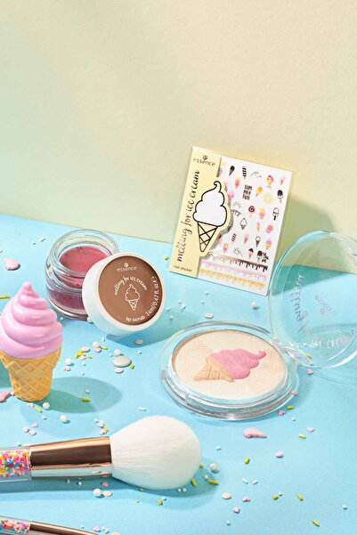 Essence melting for ice cream blushlighter 01