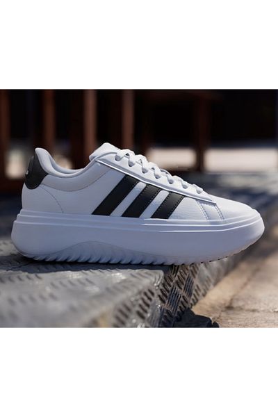 adidas Boty na platformě Grand Court
