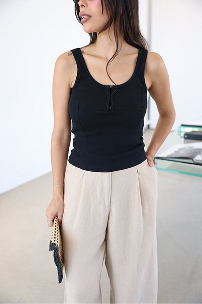 Özge Özgenç Ribbed Athlete