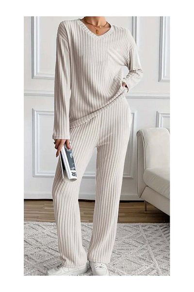 SOLOBUY Pyjama set, Color Beige, Soft and Comfortable