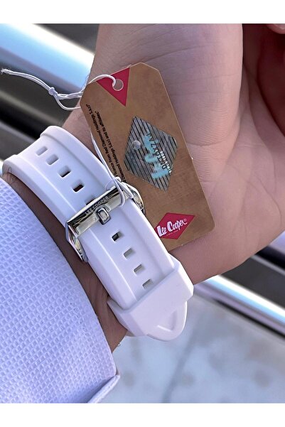 Lee Cooper Silicone Cord Inner Functions Active 5 Atm Water Resistant Men's Wristwatch Elc.08170.333