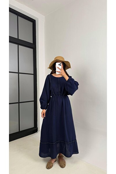 Gaus Lacivert Beli Lastikli Zımba Detaylı Sırt Bağlamalı Müslin Elbise Gaus00621