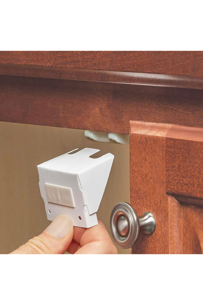 Safety 1st 7-Piece Toddler Tested Durable Plastic Cabinet and Drawer Latches