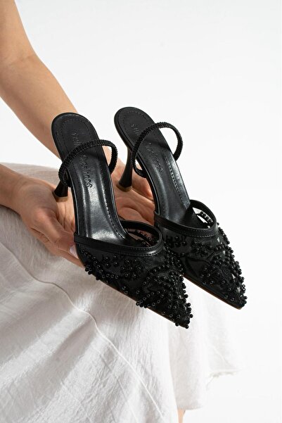 Samira حذاء نسائي بكعب ستيليتو مدبب ومفتوح من الخلف ومطرز بشبكة مطرزة وكعب عالي