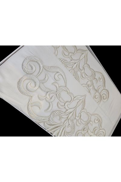 KÜBRAHOME'S Zebra Casa Marash Cotton Satin Embroidered Bedding Set Ecru