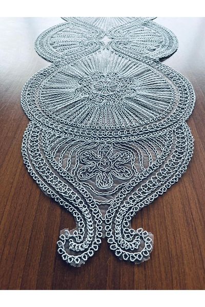 Cardea Home Collection Kordone Embroidery Souffle Runner