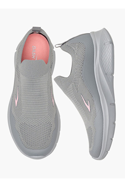 Dash حذاء رياضي سهل الارتداء بتفاصيل الشعار للنساء